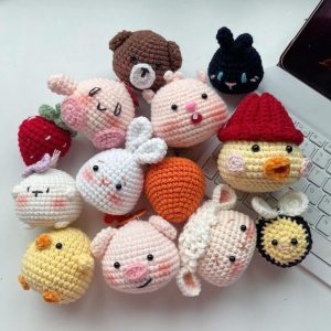 7 Mẫu Móc Khóa Len Bán Chạy Nhất: Bí Quyết Thắng Lớn Từ Xu Hướng Thị Trường