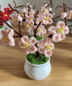 Hoa len đào hot trend ngày tết